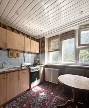 2-к квартира, 1/5 эт., 42м²