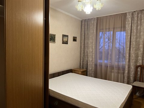 2-к квартира, 4/5 эт., 56м²
