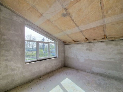 Дом 113м², участок 9 сот.