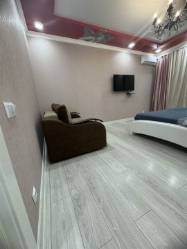 1-к квартира, 1/6 эт., 40м²