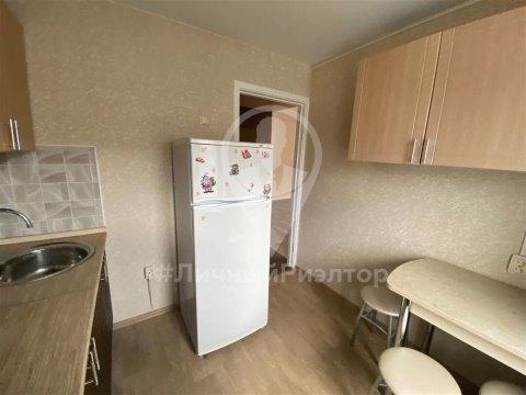 2-к квартира, 4/5 эт., 42м²