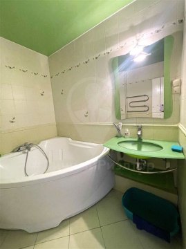 3-к квартира, 10/11 эт., 85м²