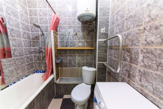 1-к квартира, 4/5 эт., 35м²