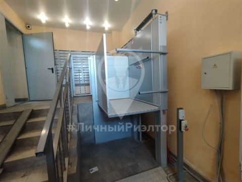 1-к квартира, 1/18 эт., 35м²