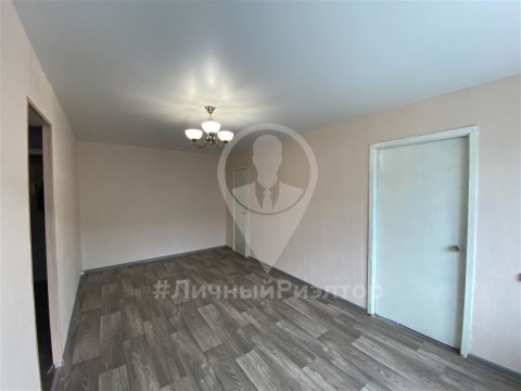 2-к квартира, 4/5 эт., 42м²