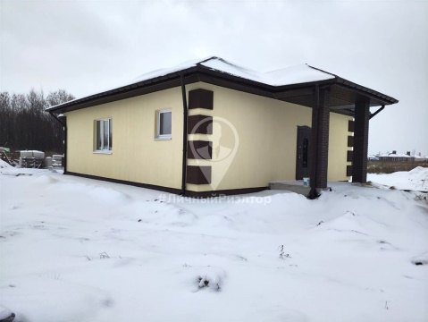 Дом 100м², участок 11 сот.
