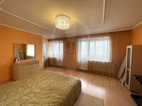 3-к квартира, 10/11 эт., 85м²